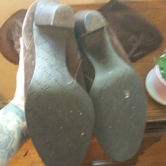 🤩SALE🤩 DIEGO DI LUCCA GORGEOUS BROWN SUEDE EMBROIDERED BOHO TALL BOOTS SIZE 8 - Picture 4 of 4